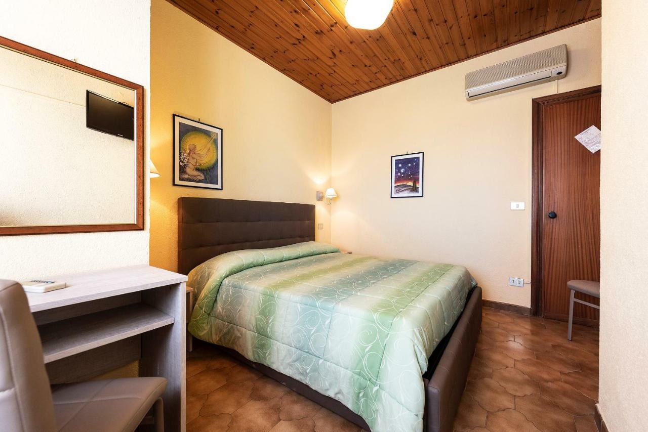 Hotel Aurelia Тарквиния Экстерьер фото
