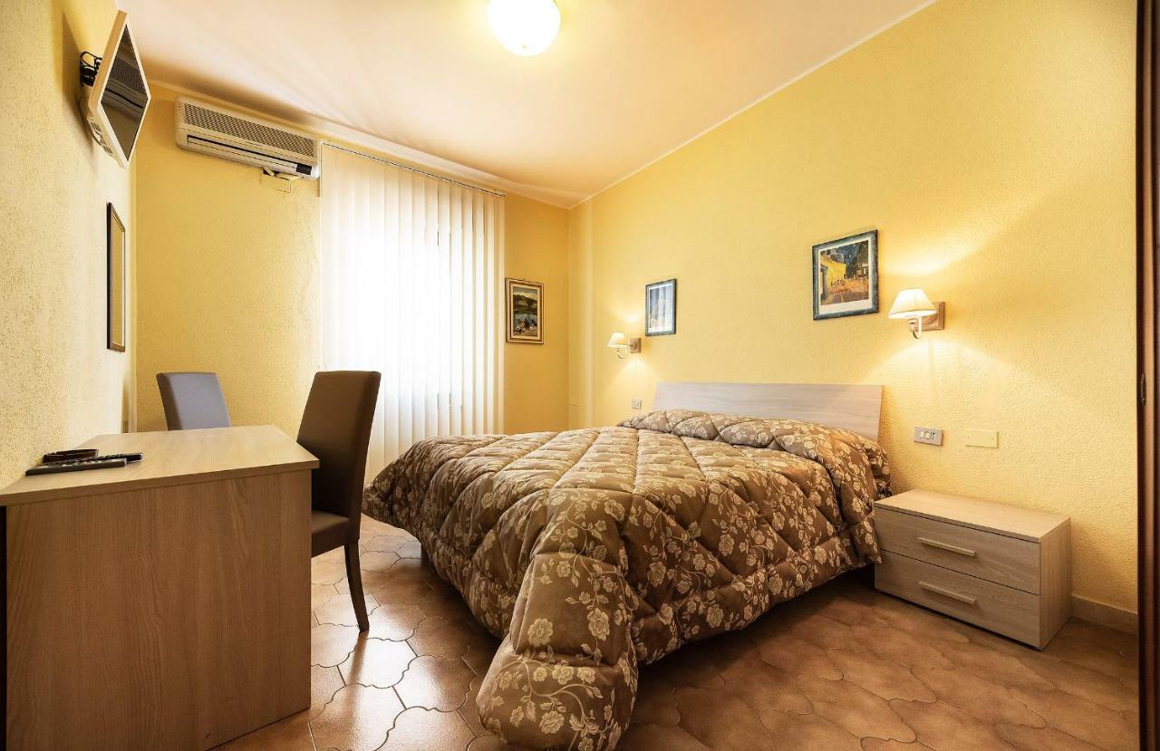 Hotel Aurelia Тарквиния Экстерьер фото